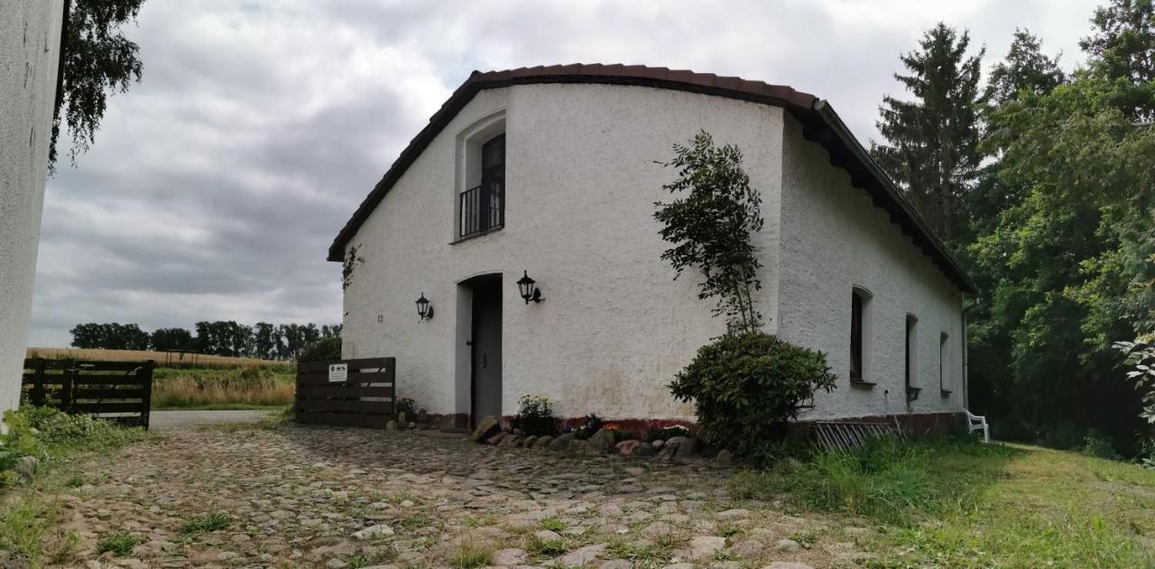 Gemuetliches Ferienhaus "An Der Schilde" In Renzow Kültér fotó